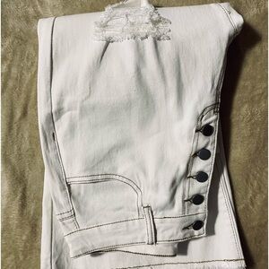 NEW High Waist Button Fly Bell Bottom Raw Hem Denim Jeans (32x31) 🔥